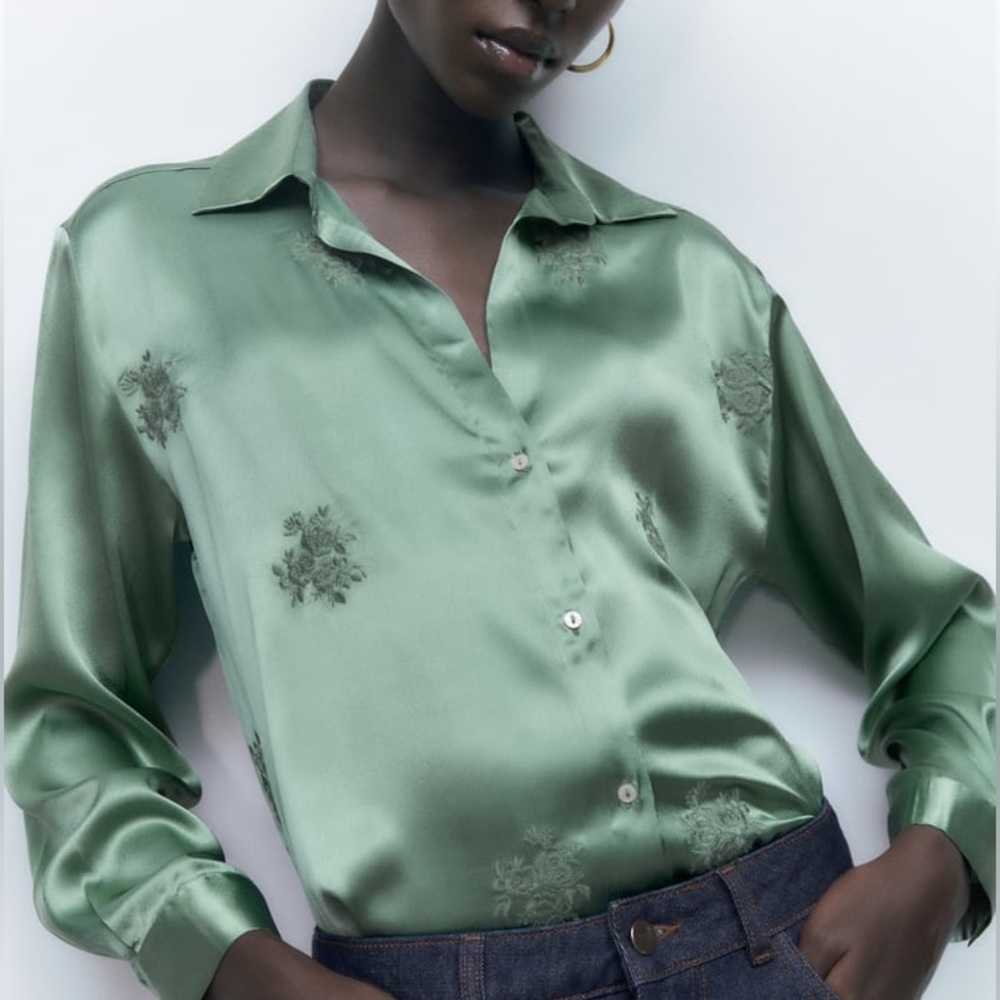 NWT Zara Sea Green Embroidered Floral Satin Silk Blouse Button Down XS